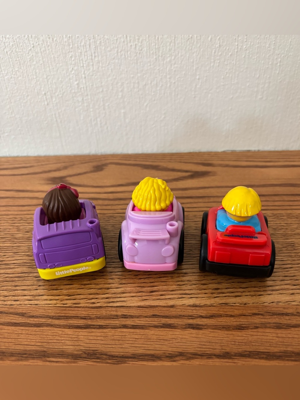 FISHER PRICE Mattel Little People Wheelies Lot of 3 Toy Cars - Picture 3 of 9